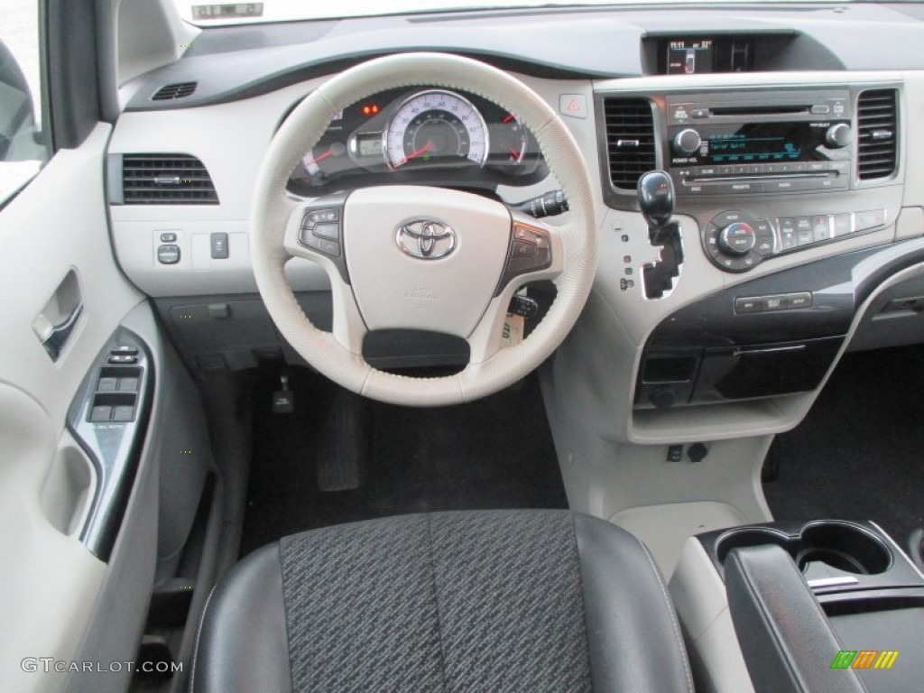 2011 Sienna XLE AWD - Silver Sky Metallic / Bisque photo #19