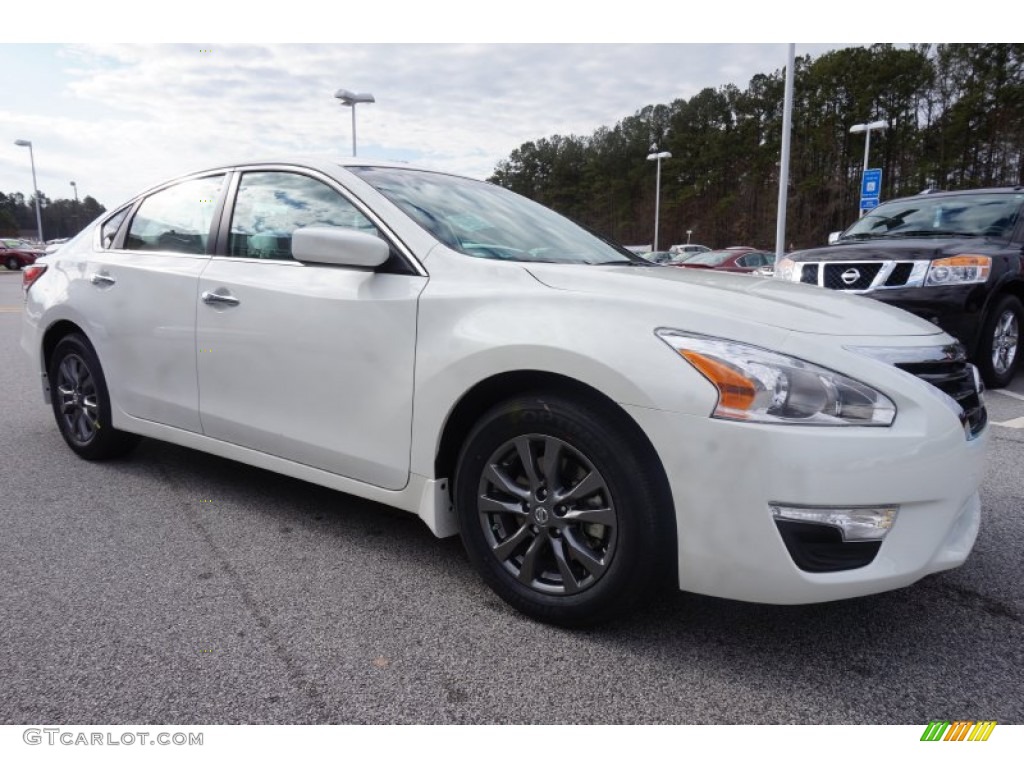 2015 Altima 2.5 S - Pearl White / Charcoal photo #7