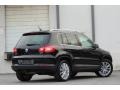 Deep Black Metallic - Tiguan SE Photo No. 6