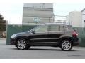 Deep Black Metallic - Tiguan SE Photo No. 23