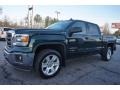 Front 3/4 View of 2015 Sierra 1500 SLE Crew Cab 4x4