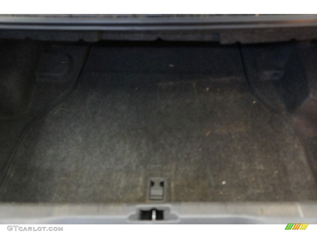 2003 LS V8 - Black / Dark Ash/Medium Ash photo #18