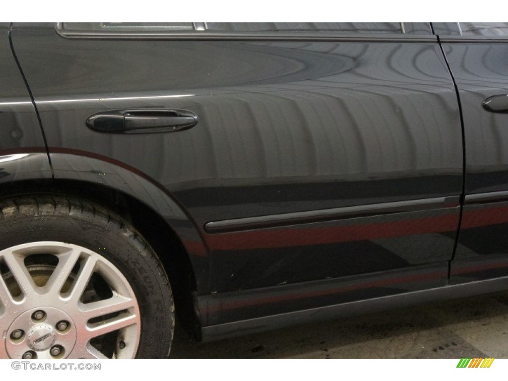 2003 LS V8 - Black / Dark Ash/Medium Ash photo #46
