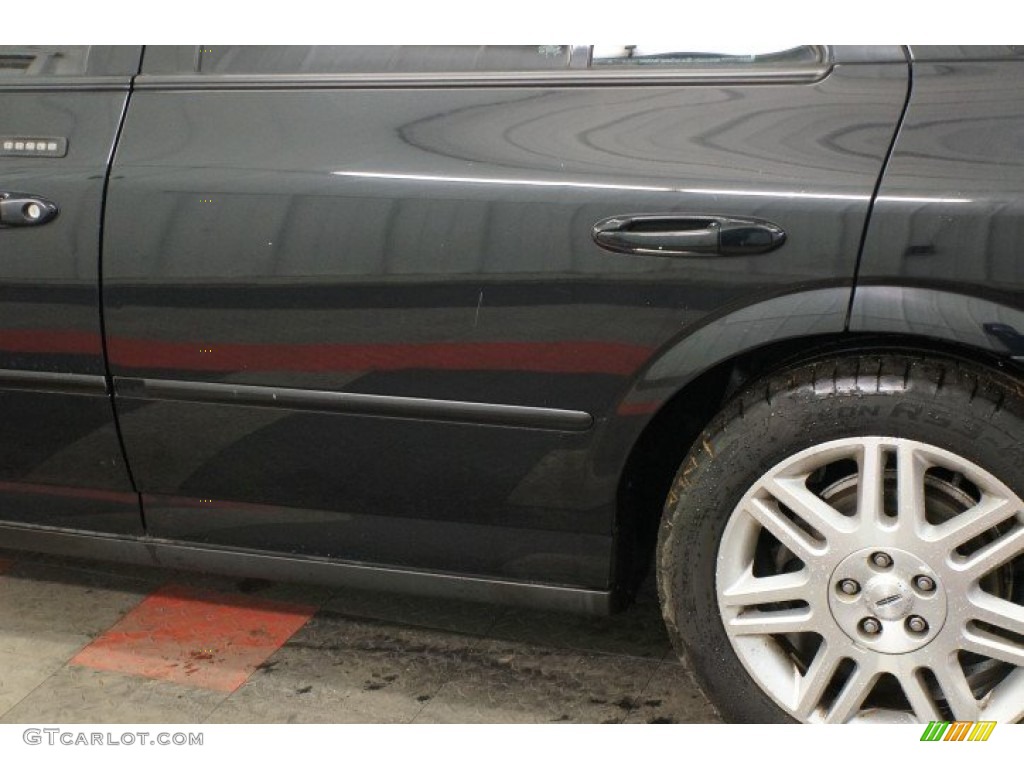 2003 LS V8 - Black / Dark Ash/Medium Ash photo #58