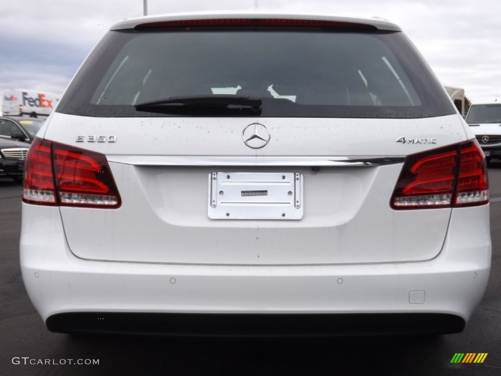 2015 E 350 4Matic Wagon - Polar White / designo Light Brown photo #3