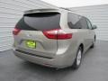 2015 Creme Brulee Mica Toyota Sienna LE  photo #4