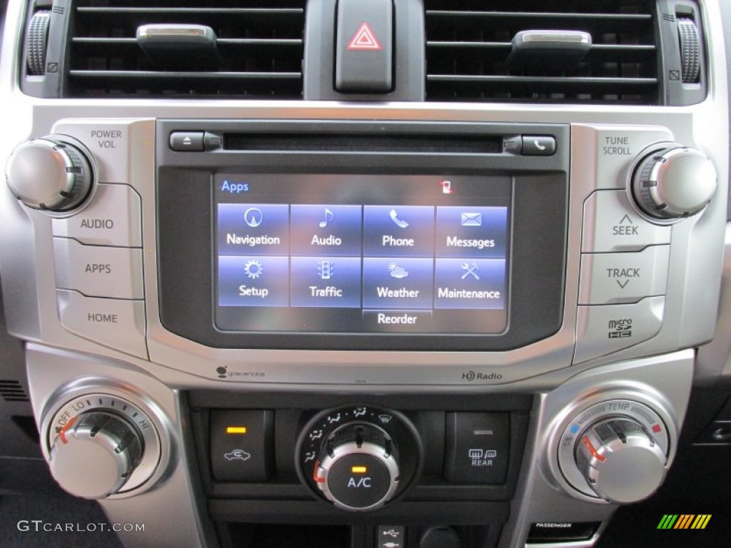 2015 Toyota 4Runner SR5 Controls Photos