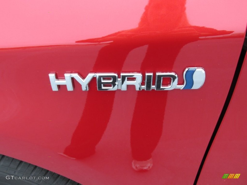 2015 Toyota Prius Two Hybrid Marks and Logos Photo #100066676