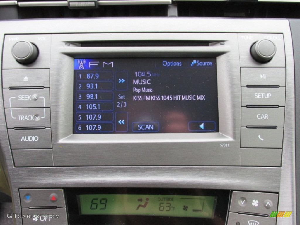 2015 Toyota Prius Two Hybrid Controls Photo #100066772