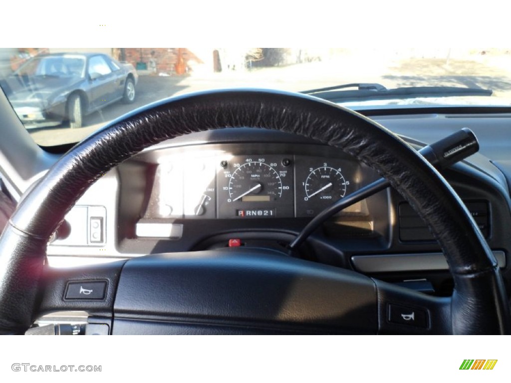 1994 Bronco XLT 4x4 - Light Opal Metallic / Gray photo #4