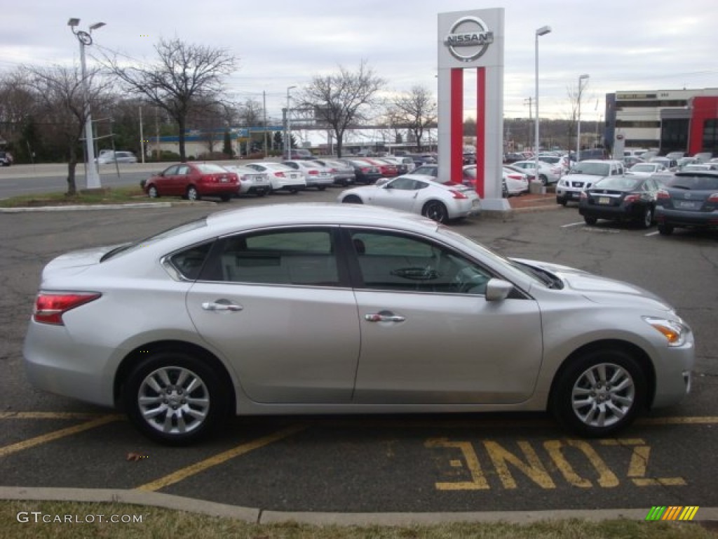 2014 Altima 2.5 S - Brilliant Silver / Charcoal photo #4