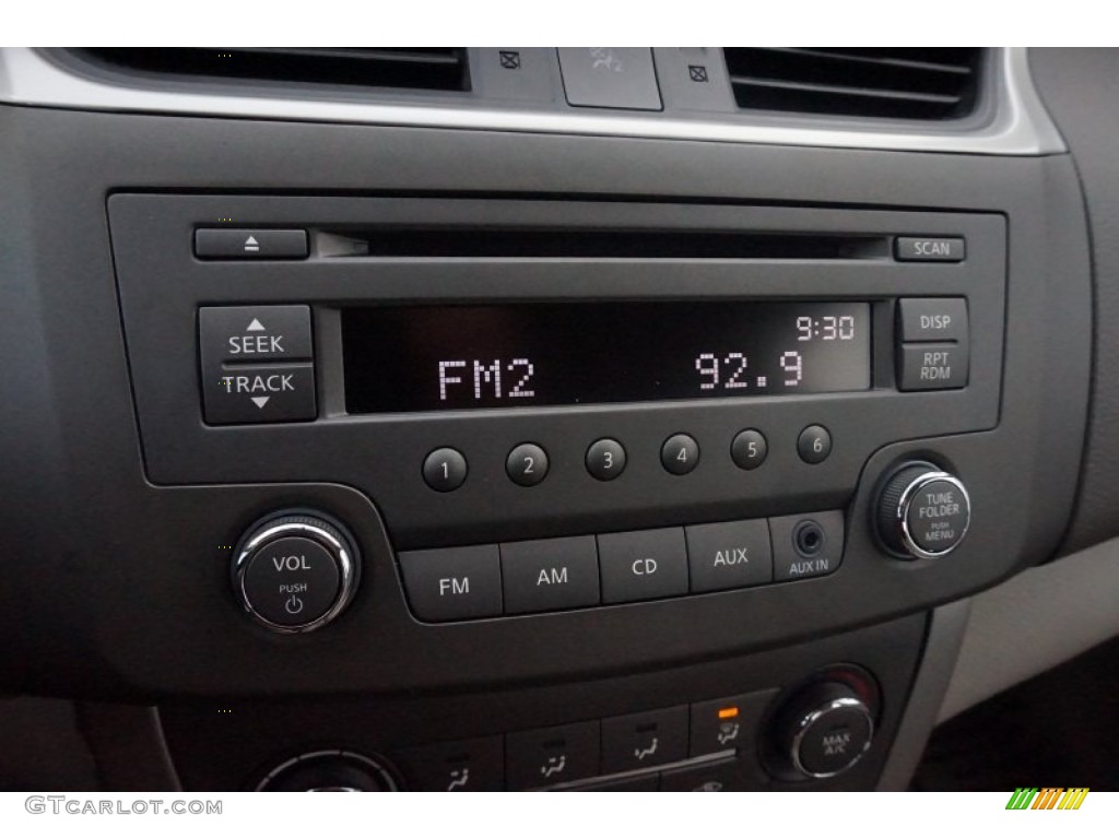 2014 Sentra S - Red Brick / Charcoal photo #27