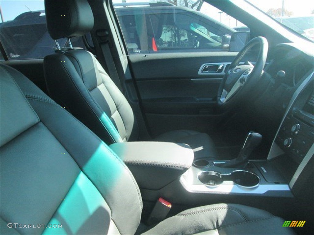 2015 Explorer XLT - Ingot Silver / Charcoal Black photo #5