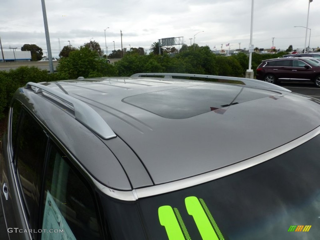 2011 QX 56 4WD - Platinum Graphite / Graphite photo #4