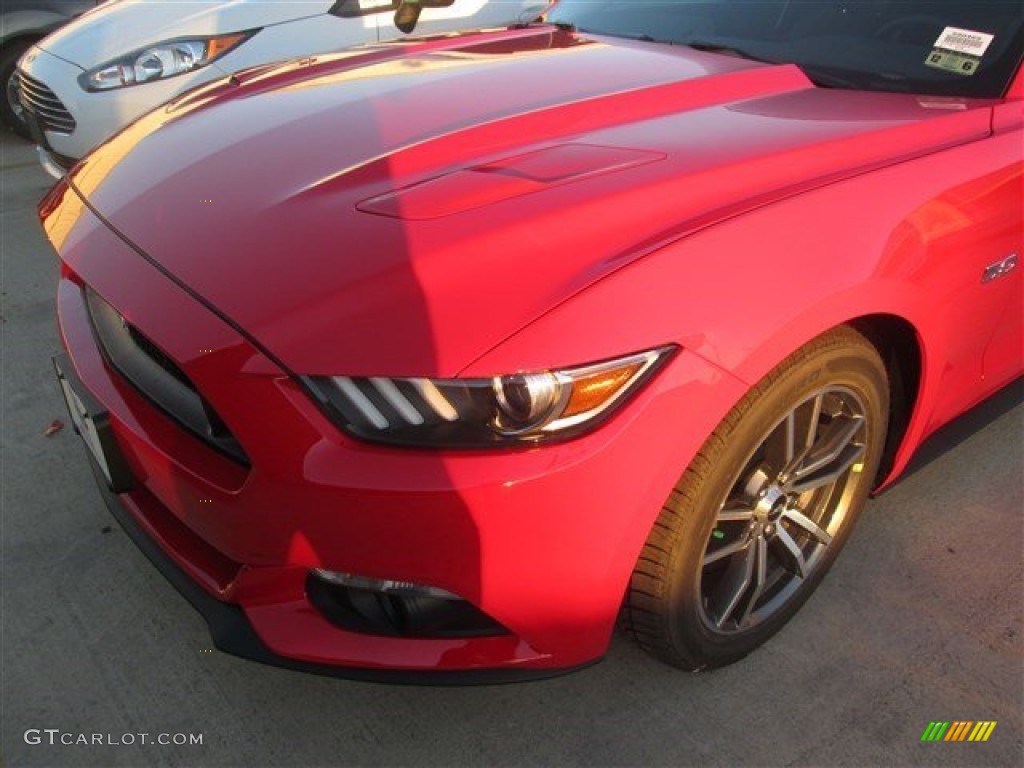 2015 Mustang GT Coupe - Race Red / Ebony photo #4