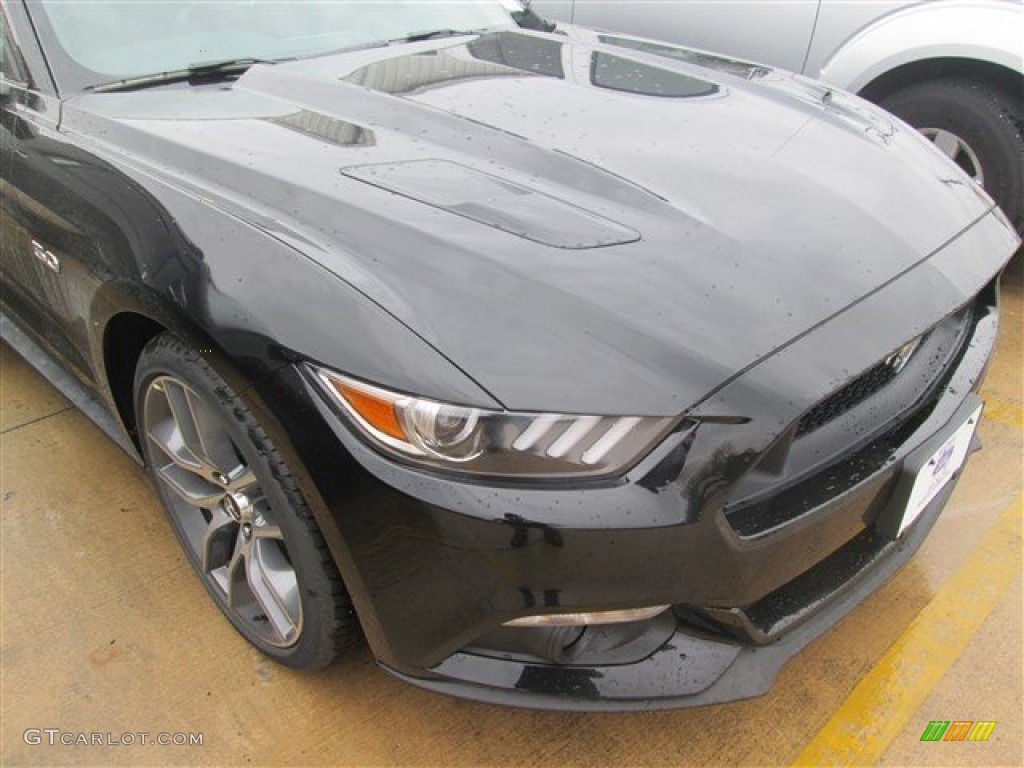 2015 Mustang GT Premium Coupe - Black / Ebony photo #3
