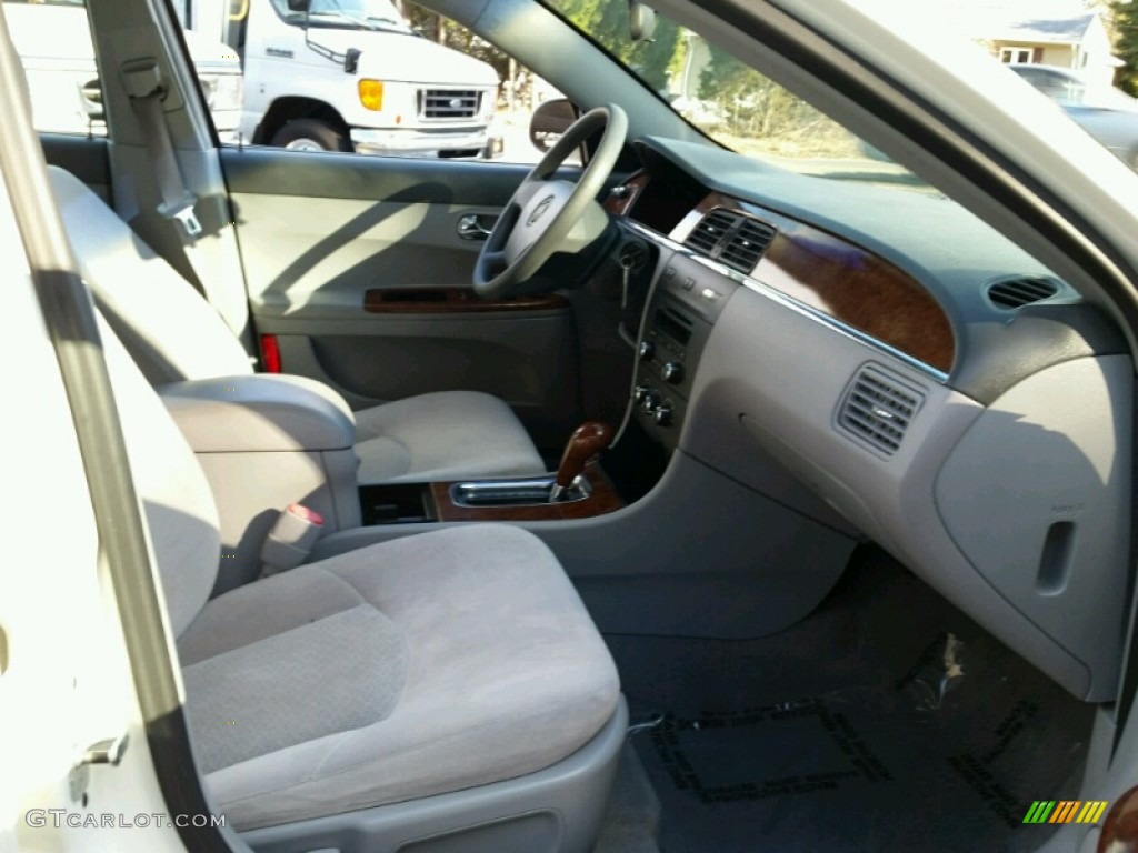 Gray Interior 2005 Buick Allure CX Photo #100093294