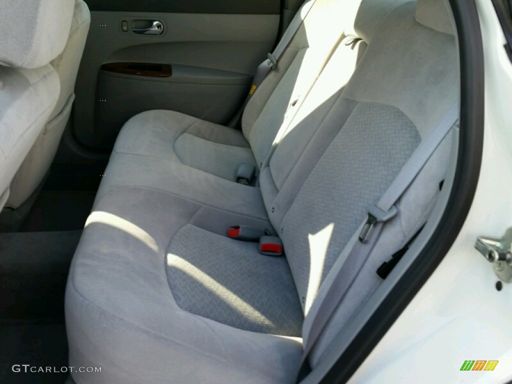 2005 Buick Allure CX Rear Seat Photo #100093486