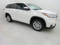 2015 Blizzard Pearl White Toyota Highlander LE  photo #4