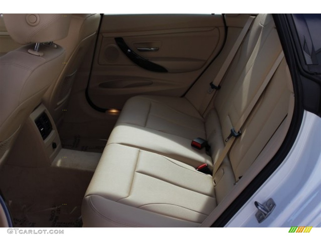 2015 3 Series 328i xDrive Gran Turismo - Alpine White / Venetian Beige photo #5