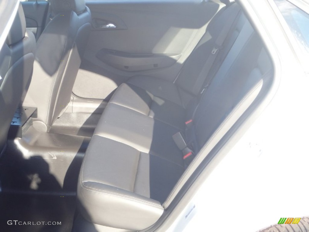 2014 Caprice Police Sedan - White / Black photo #10