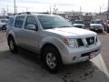 Silver Lightning Metallic - Pathfinder SE 4x4 Photo No. 7