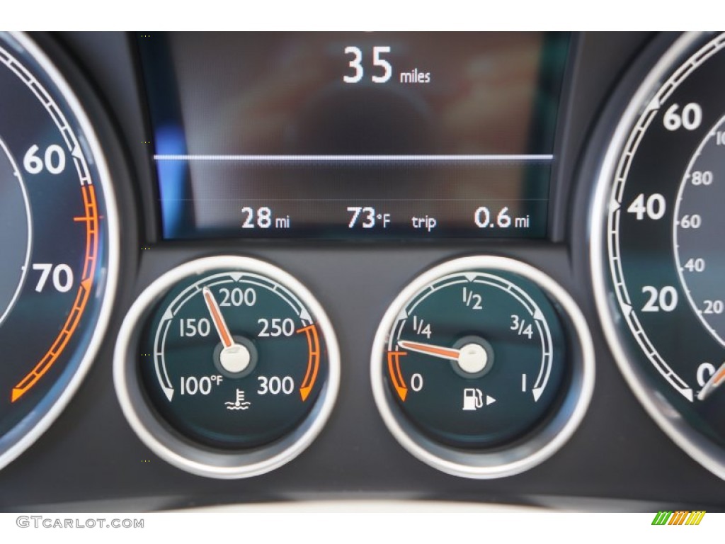 2015 Bentley Flying Spur V8 Gauges Photos