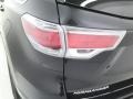 Attitude Black Metallic - Highlander XLE Photo No. 7