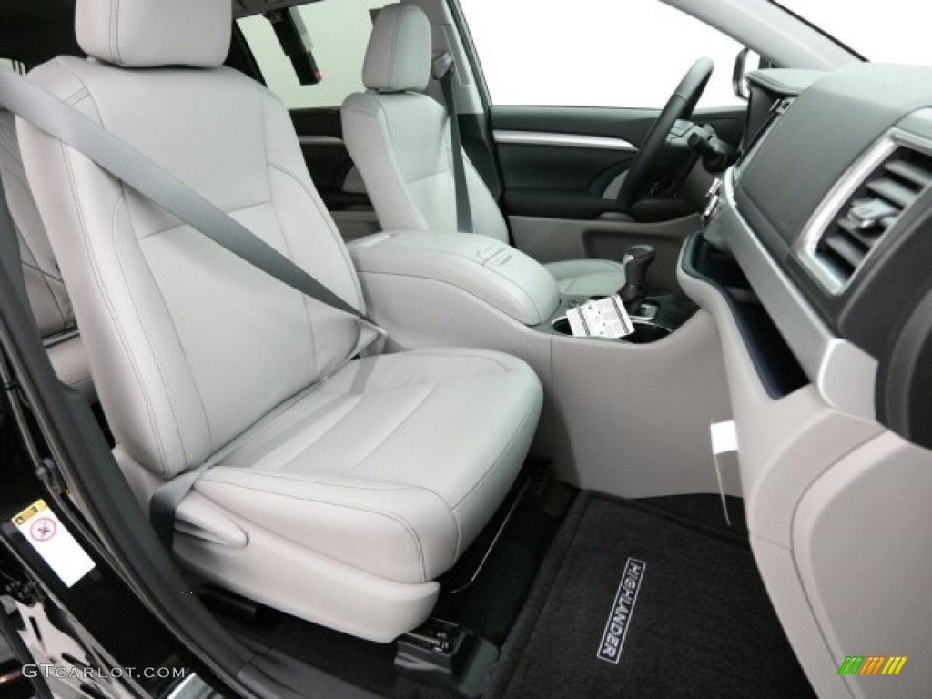 2015 Toyota Highlander XLE Front Seat Photo #100112864
