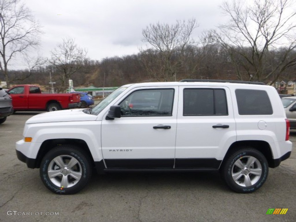 2015 Patriot Sport 4x4 - Bright White / Dark Slate Gray/Light Pebble Beige photo #2