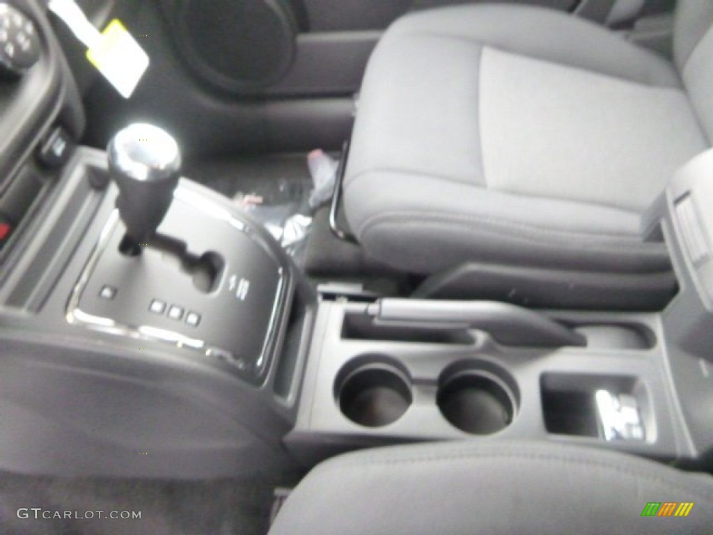 2015 Patriot Sport 4x4 - Bright White / Dark Slate Gray/Light Pebble Beige photo #18