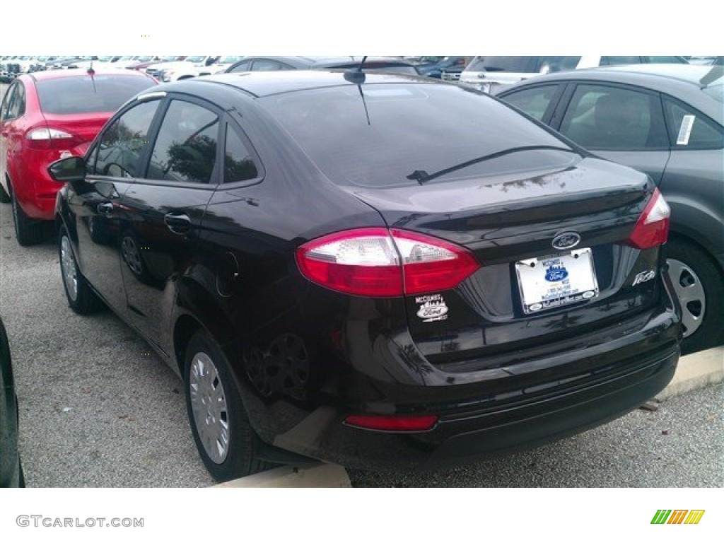 2015 Fiesta S Sedan - Tuxedo Black Metallic / Charcoal Black photo #6