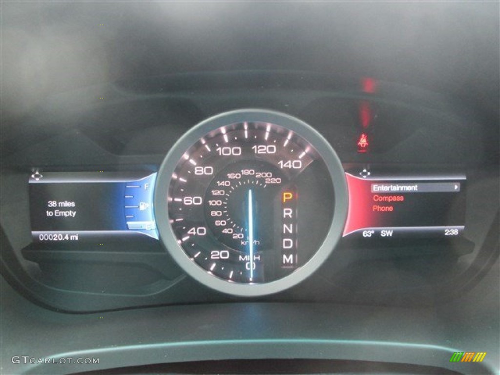 2015 Explorer XLT - Tuxedo Black / Charcoal Black photo #26