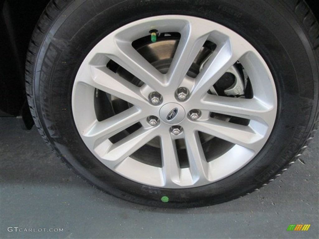 2015 Explorer XLT - Oxford White / Medium Light Stone photo #4