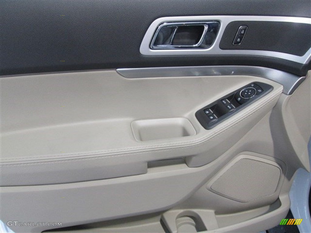 2015 Explorer XLT - Oxford White / Medium Light Stone photo #13