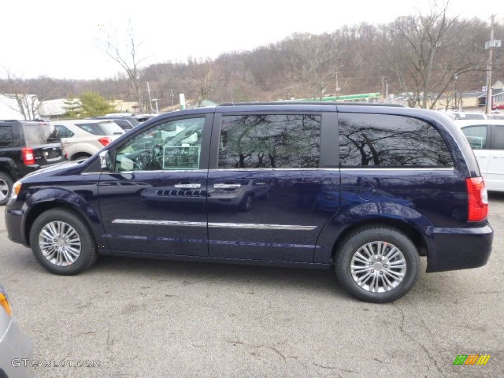 True Blue Pearl 2015 Chrysler Town & Country Touring-L Exterior Photo #100119602