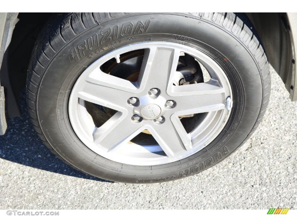 2008 Patriot Sport 4x4 - Light Khaki Metallic / Dark Slate Gray photo #21