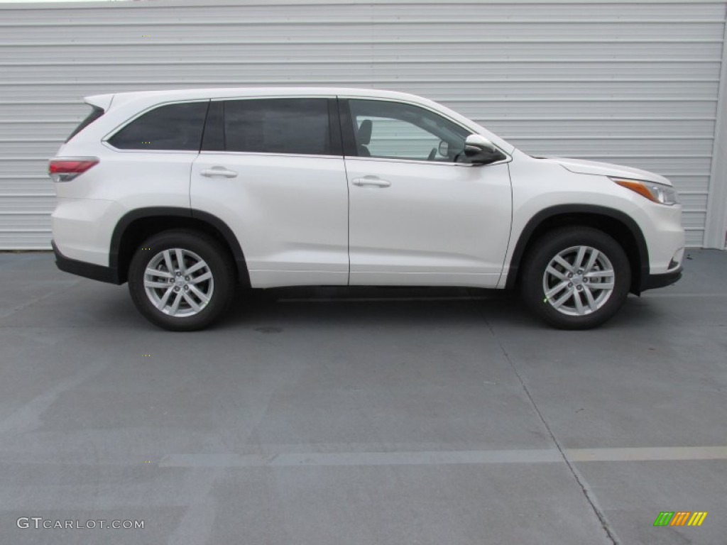 2015 Highlander LE - Blizzard Pearl White / Black photo #3