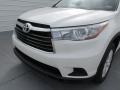 2015 Blizzard Pearl White Toyota Highlander LE  photo #10