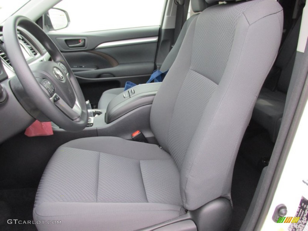 2015 Highlander LE - Blizzard Pearl White / Black photo #22