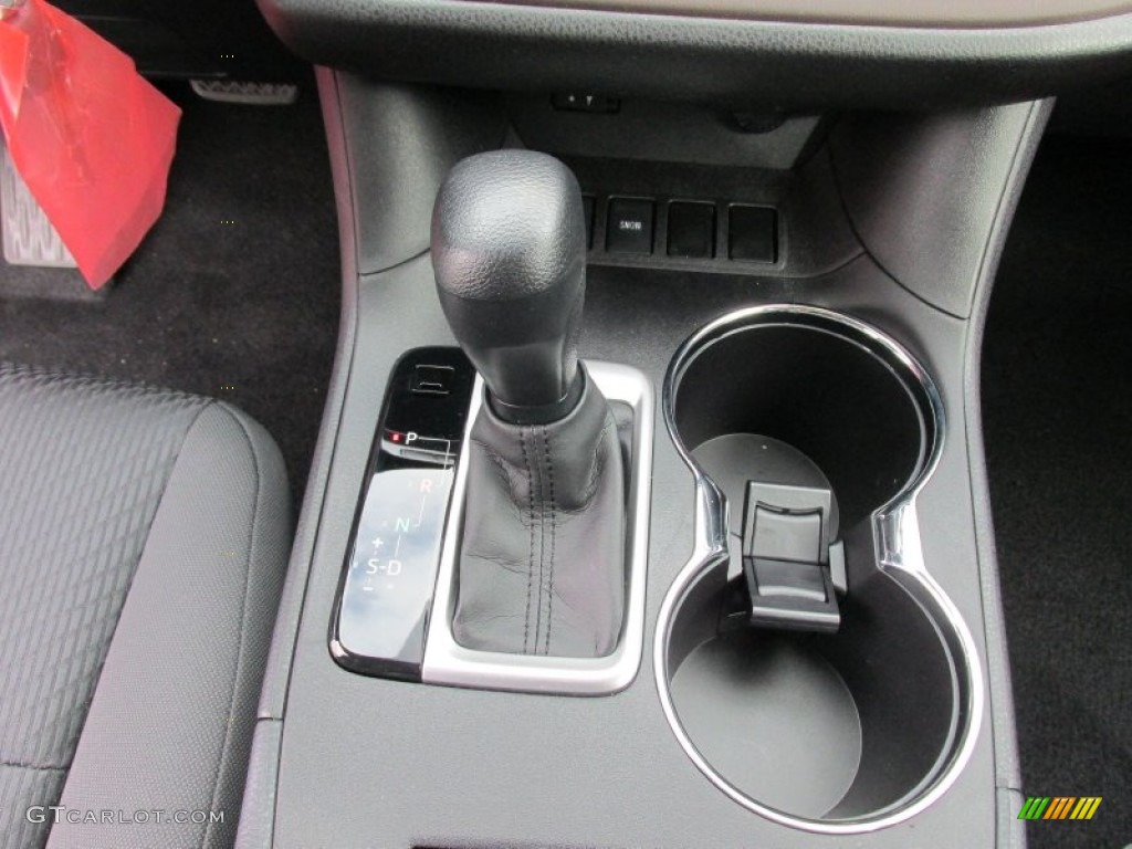 2015 Highlander LE - Blizzard Pearl White / Black photo #29