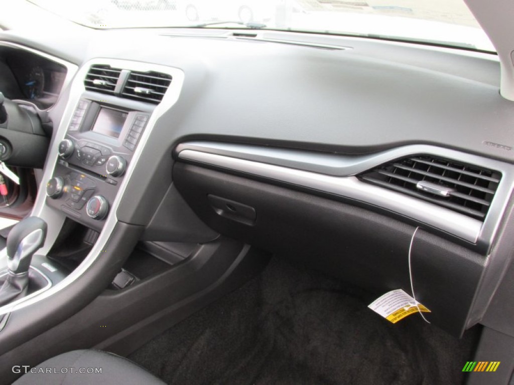 2015 Fusion SE - Bronze Fire Metallic / Charcoal Black photo #18