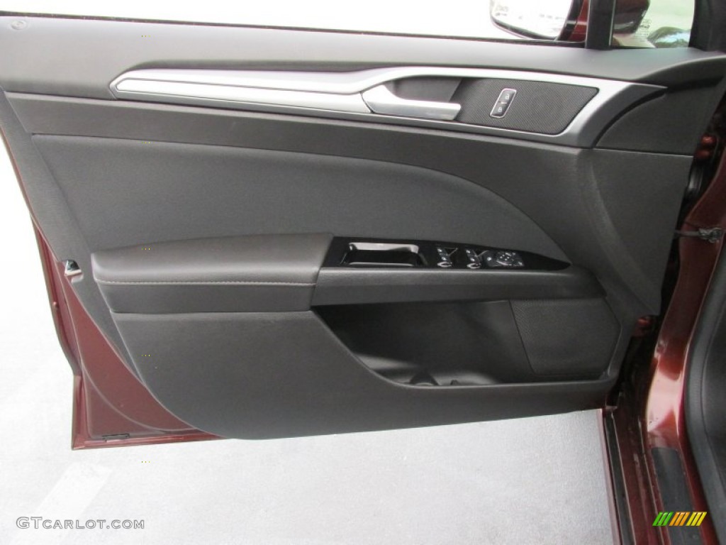 2015 Fusion SE - Bronze Fire Metallic / Charcoal Black photo #21