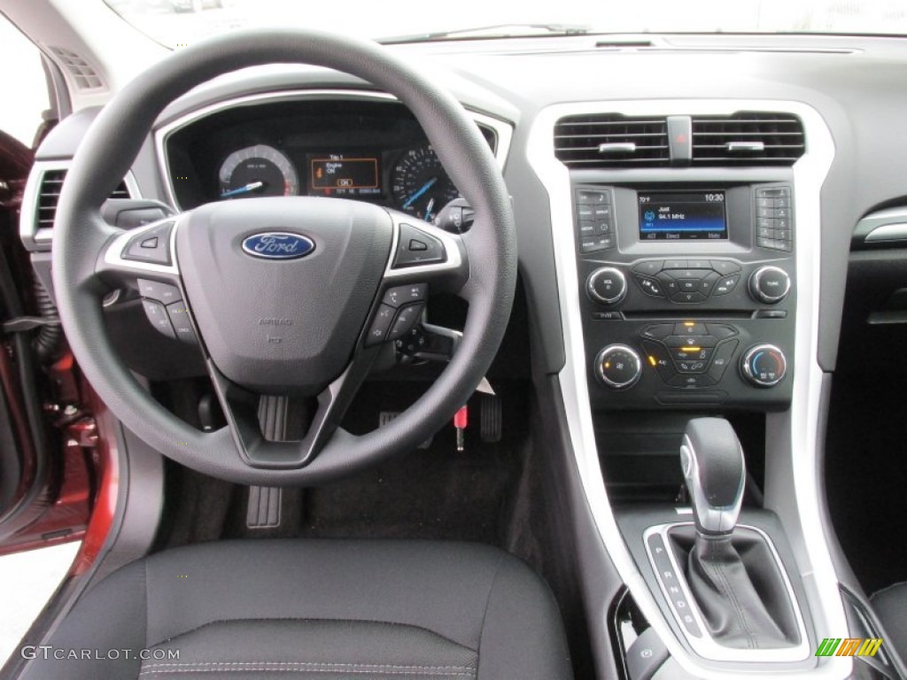 2015 Fusion SE - Bronze Fire Metallic / Charcoal Black photo #25