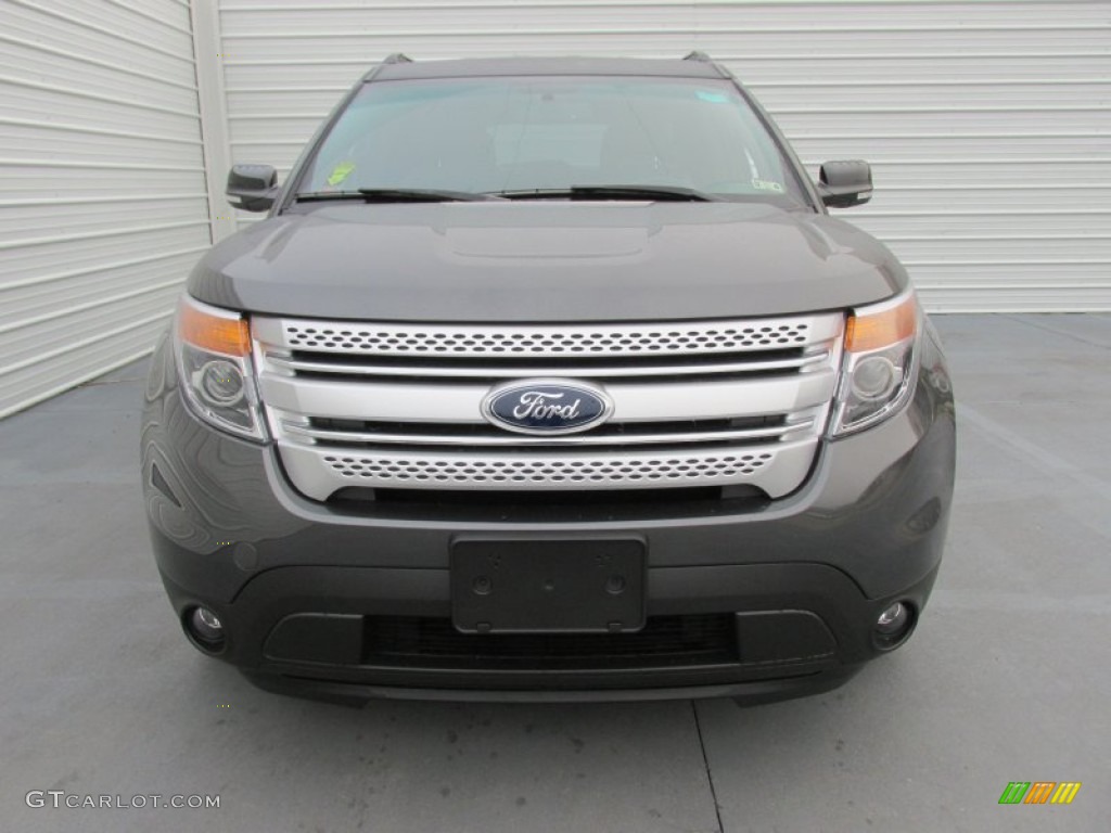 2015 Explorer XLT - Magnetic / Charcoal Black photo #8