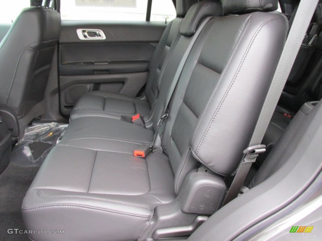 2015 Explorer XLT - Magnetic / Charcoal Black photo #22