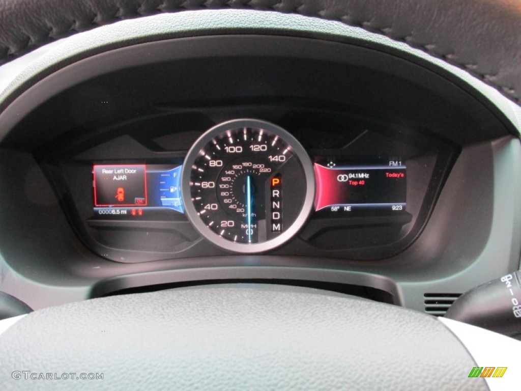 2015 Explorer XLT - Magnetic / Charcoal Black photo #34