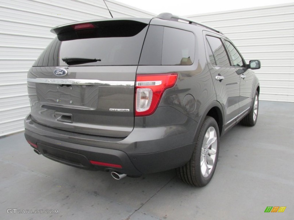 2015 Explorer XLT - Magnetic / Charcoal Black photo #4
