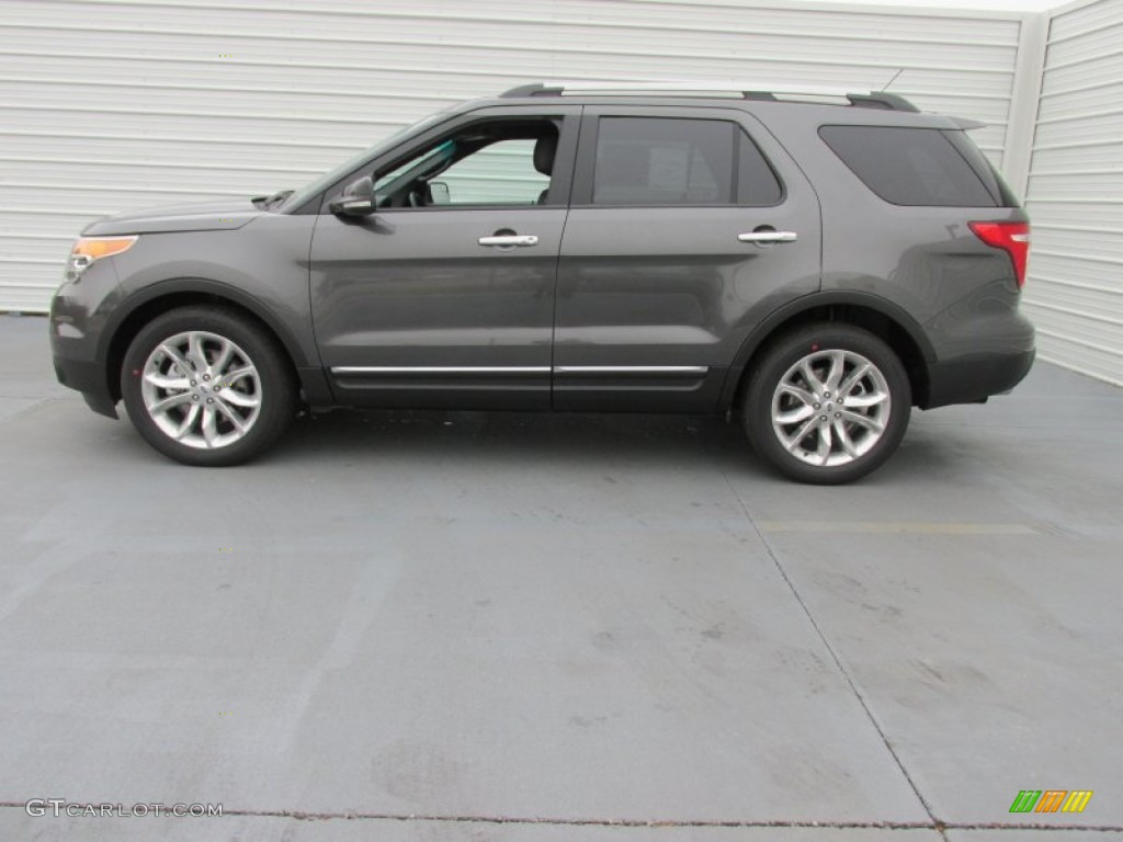 2015 Explorer XLT - Magnetic / Charcoal Black photo #6