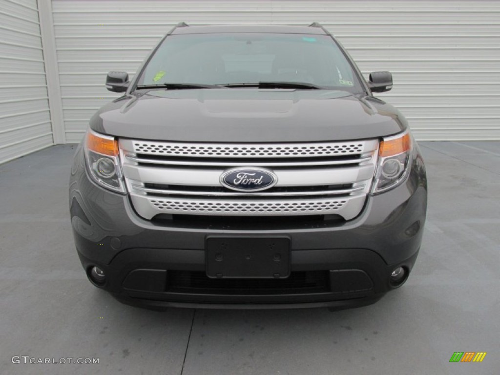 2015 Explorer XLT - Magnetic / Charcoal Black photo #8